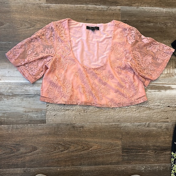 Size Small Lace crop top and nightie bundle - Picture 2 of 8